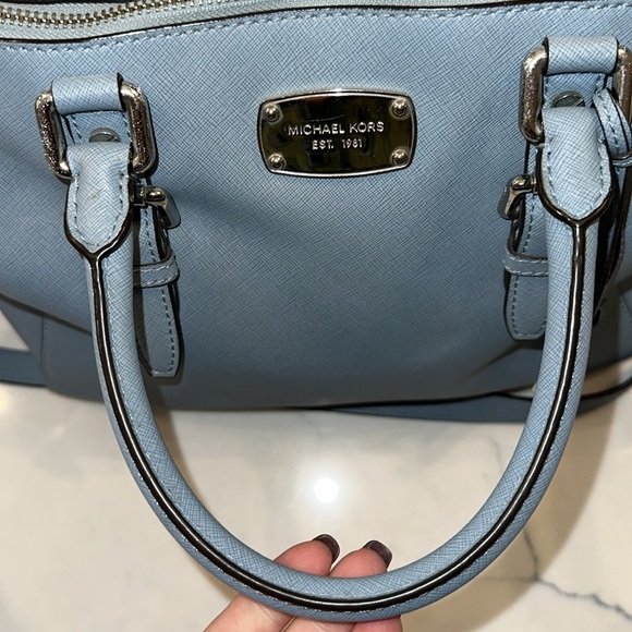 Michael Kors Large Blue Tote Bag - Picture 7 of 9